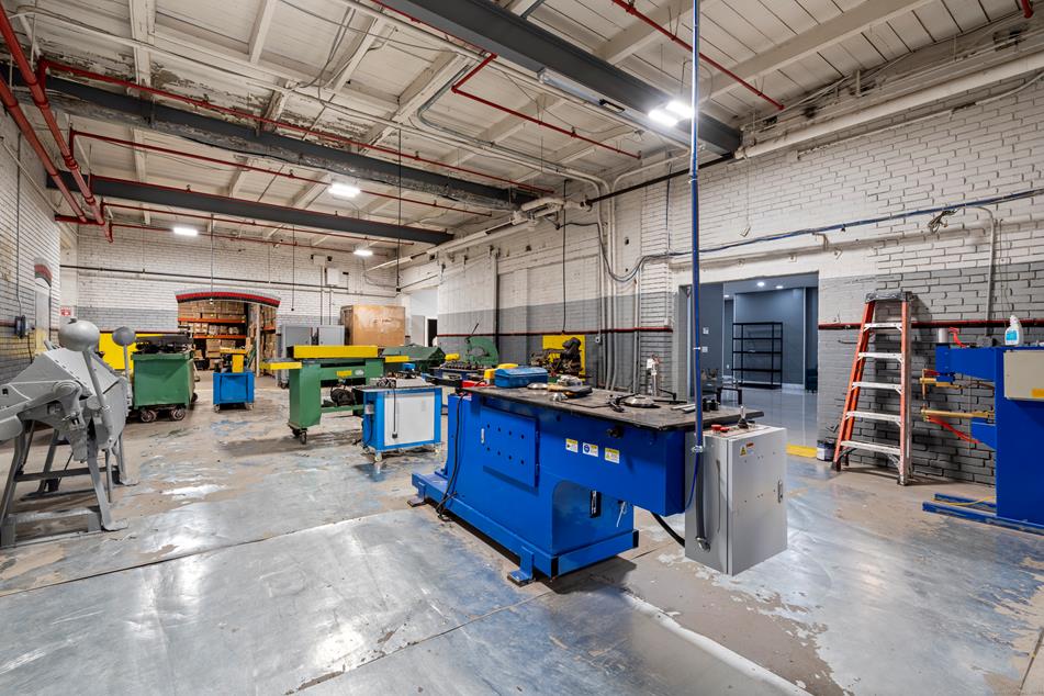 Commercial Property for Sale in Hartford Connecticut 06106